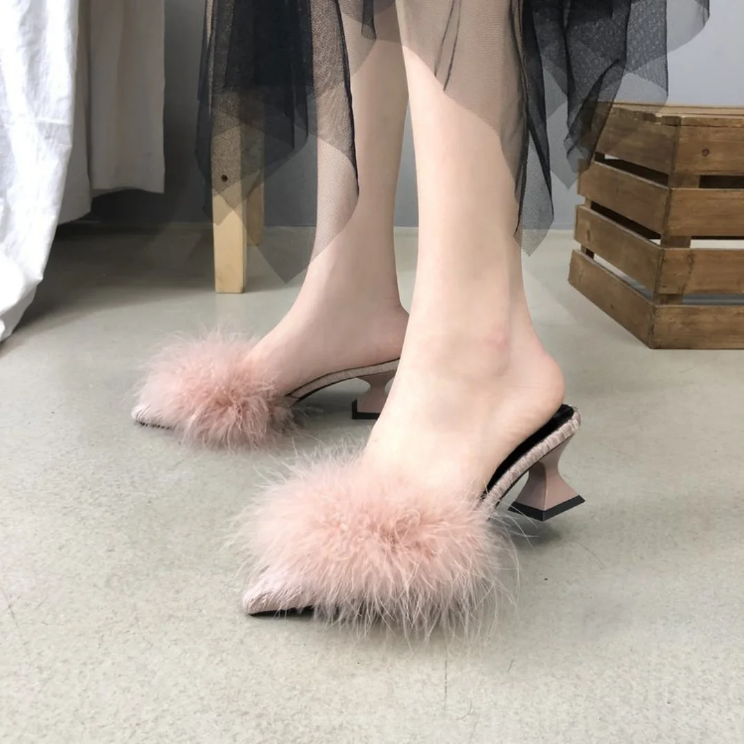 2026 Summer New Pointed Toe Mules for Women Korean Fashion Furry High Heels Unique Heel Design Elegant Party Dress Shoes