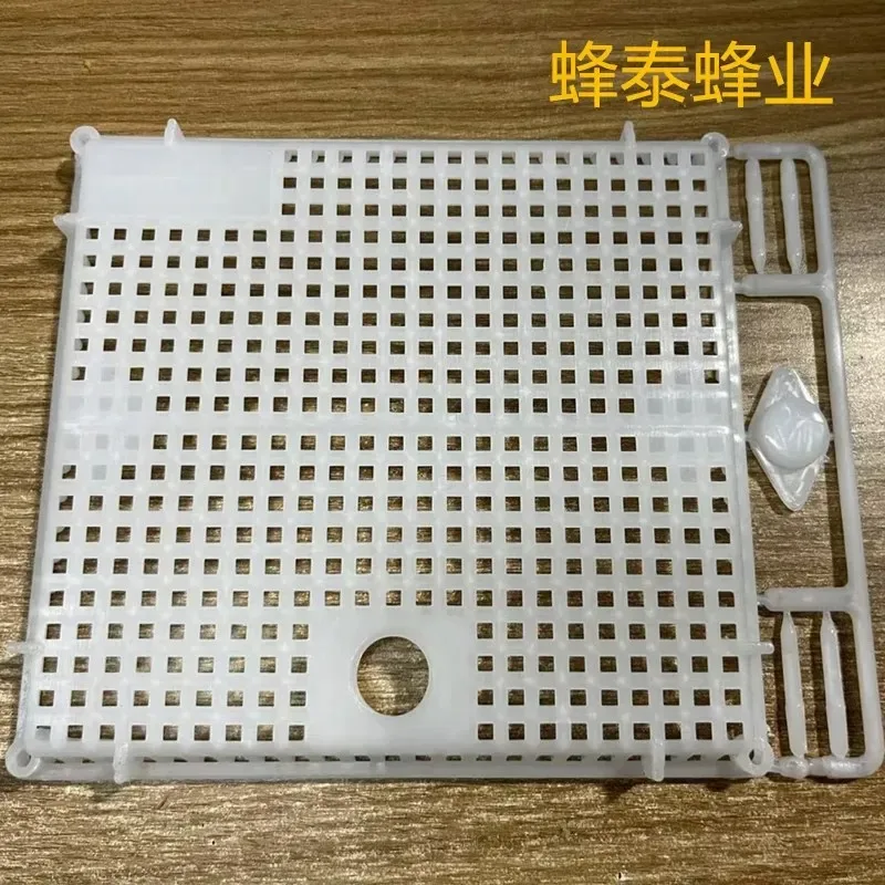 5PCS White Square Shaped Bee Queen Cage, Large Size, Chinese Italian Bee Plastic Queen Cage, Multifunctional King Storage Device