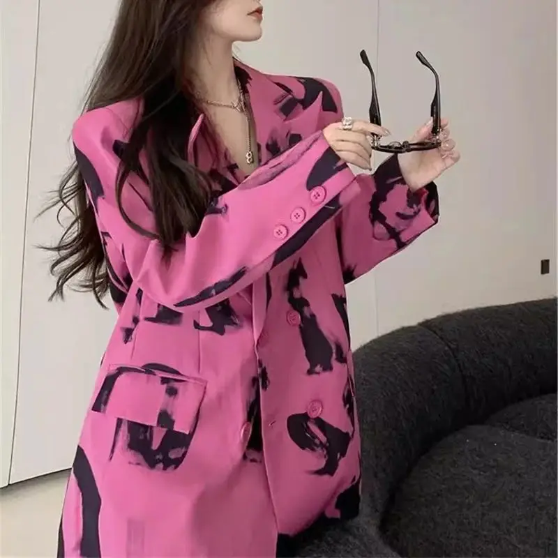 Early Autumn New 2024 Explosive Street High end Printed Suit Coat Korean Edition Wearing Temperament Long Sleeved Suit Top for