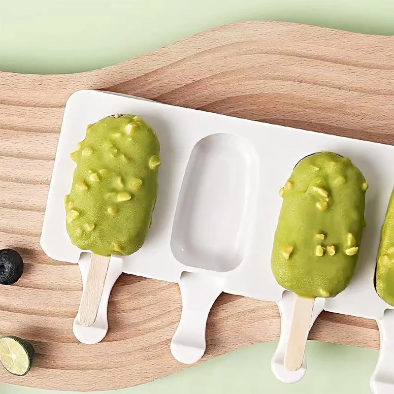 4-cavity Oval Popsicle Mold with Cover and Wooden Stick Silicone Popsicle Mold Ice Cream Mold Used To Make Popsicles