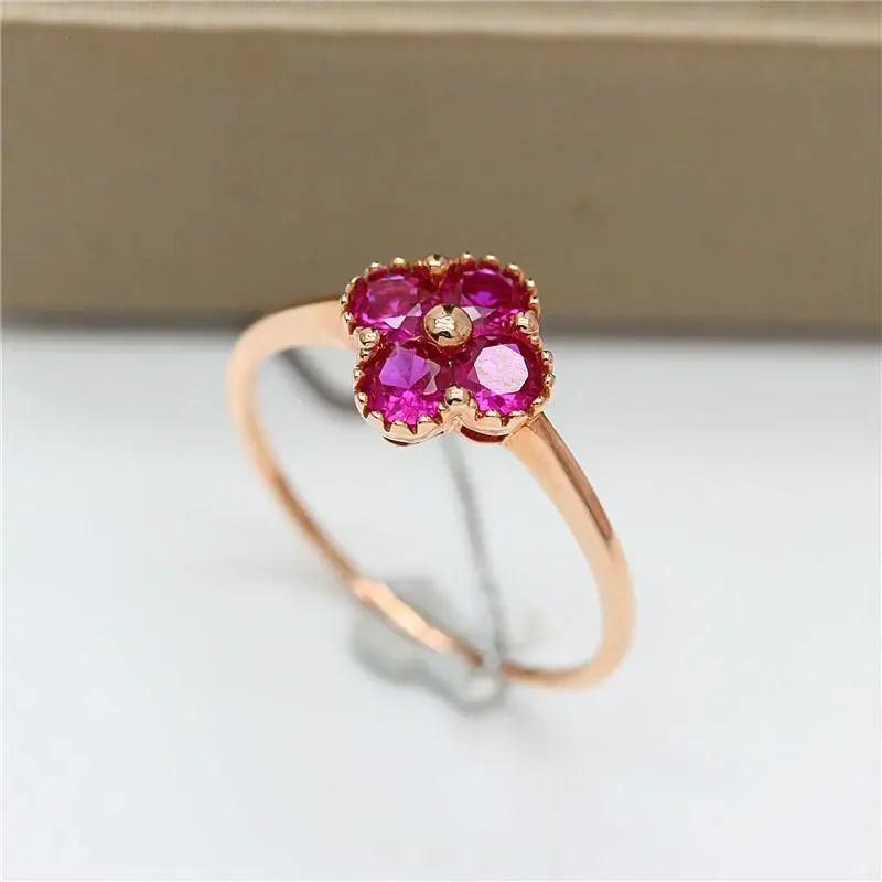 Fresh Charms Ruby Small Flower Rings for Women Inlaid High Quality Ruby Ring Exquisite Engagement Wedding Jewelry