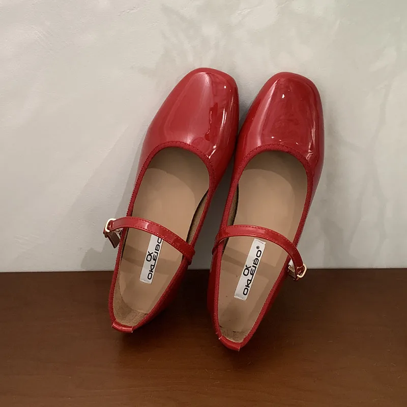 Calzado con correa y hebilla a la moda, zapatos planos Mary Jane para mujer, verano, primavera, zapatos planos de Ballet poco profundos para mujer, zapatos de baile