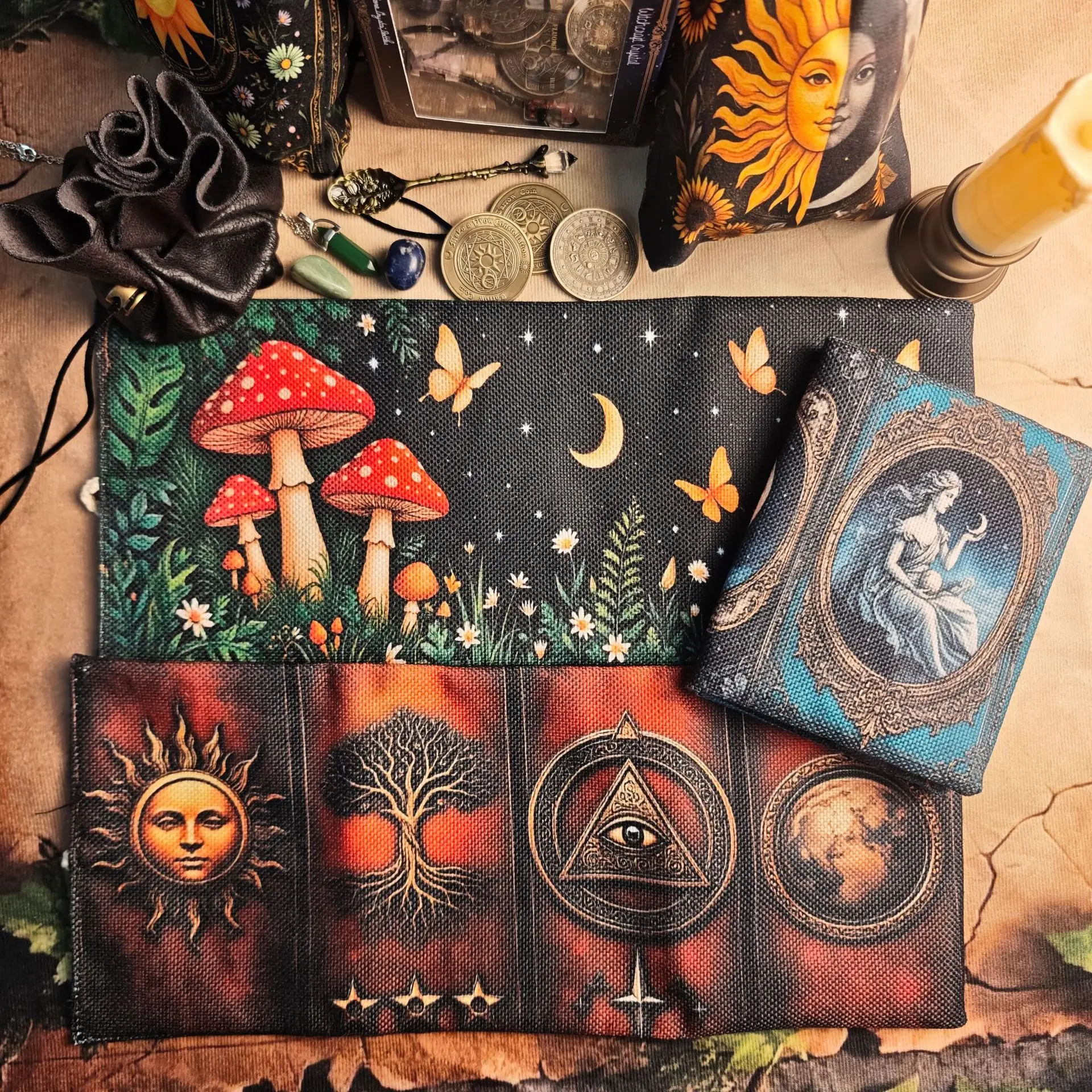 2‑in‑1 Foldable Tarot Spread Cloth Storage Pouch Mystical Forest Mushroom Moon Pentacle Print Tarot Card Wrap Oracle Tarot Deck