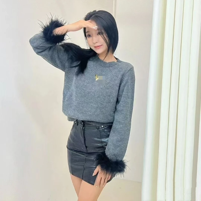 Fashionable Feather Cuffs Knit Sweater With Metal Letters And Round Neckline Women's 2024 Autumn Winter Style