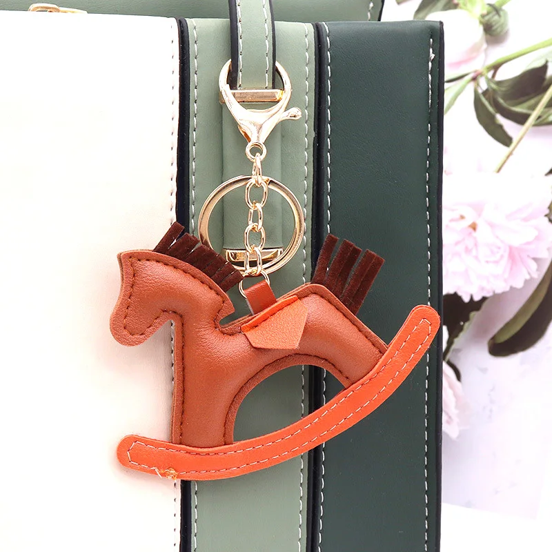 10 Colors New Trendy Designer PU Leather Rocking Horse Keychain Pony Horse Decoration For Lady Bag Keyring Charm Accessories