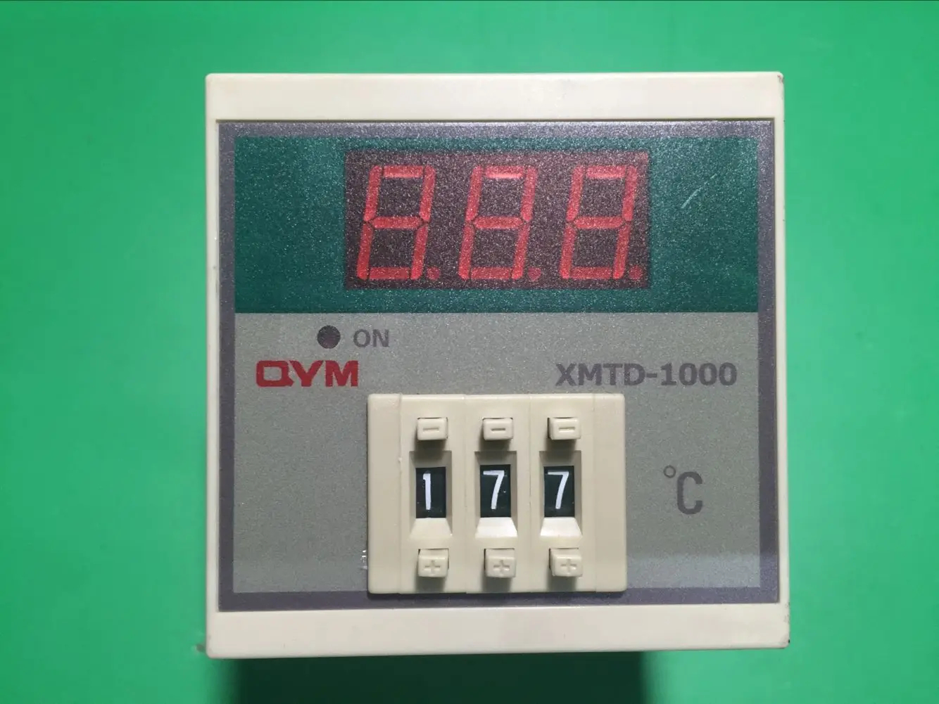 QYM gold four-dimensional electric XMTD-1000 1001 digital display short shell dial code thermostat XMTG-1000 1001