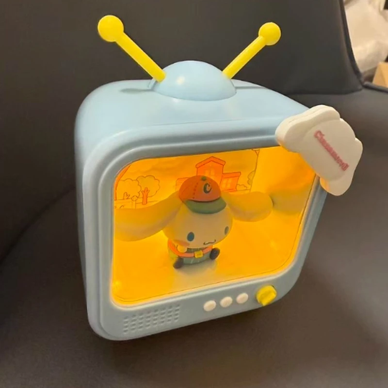 

11cm Sanrio Tv Shaped Night Light Figurine Blind Box Cinnamoroll My Melody Hello Kitty Kuromi Desktop Ornament Gift For Fans