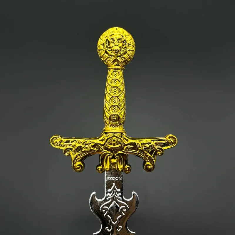 27 cm/10.63in Zonnegod Zwaard Messen Kunststoffen Wapens Model Rekwisieten Halloween Anime Randapparatuur Collectible Ornamenten Vriendje Geschenken