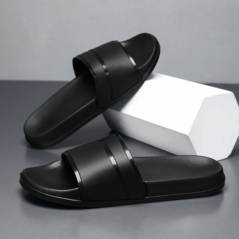 One Word slippers 2025 new men's lightweight slippers EVA indoor slippers outdoor casual slippers comfortable women's slippers