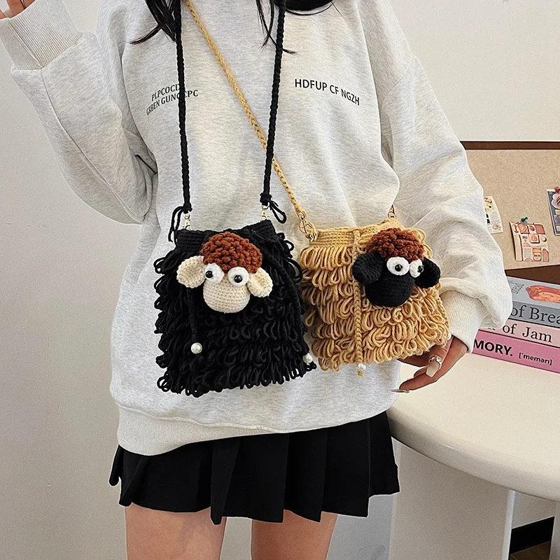 

Cute little woolen crochet bag for women, fashionable drawstring bucket bag, finished sheep crossbody bag