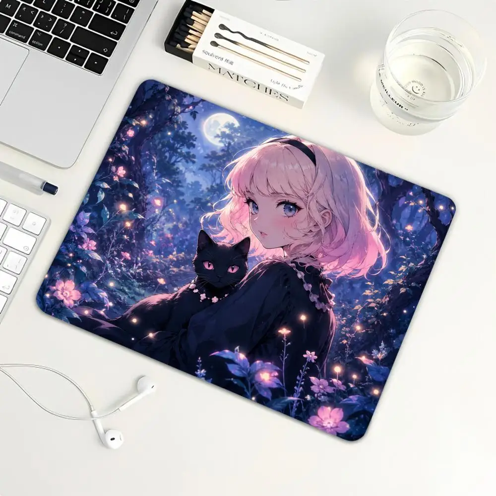 Aesthetic Cute Girl Black Cat Print Small Gaming Mouse Pad, Non Slip Rubber  Mini Computer Desk Mat for Laptop Office
