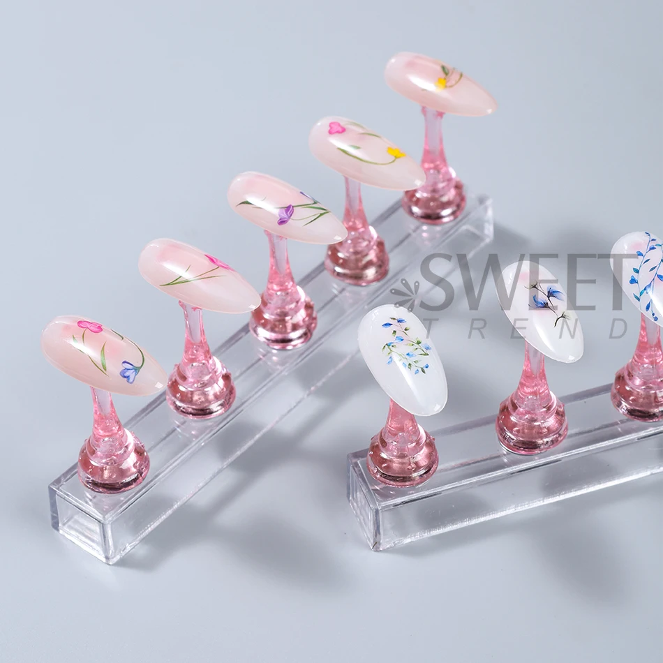 1 Set Chess Magnetic Nail Stand for Press On Nails Display Fake Nail Nail Tips Practice Holder Acrylic DIY Manicure Stand Tools