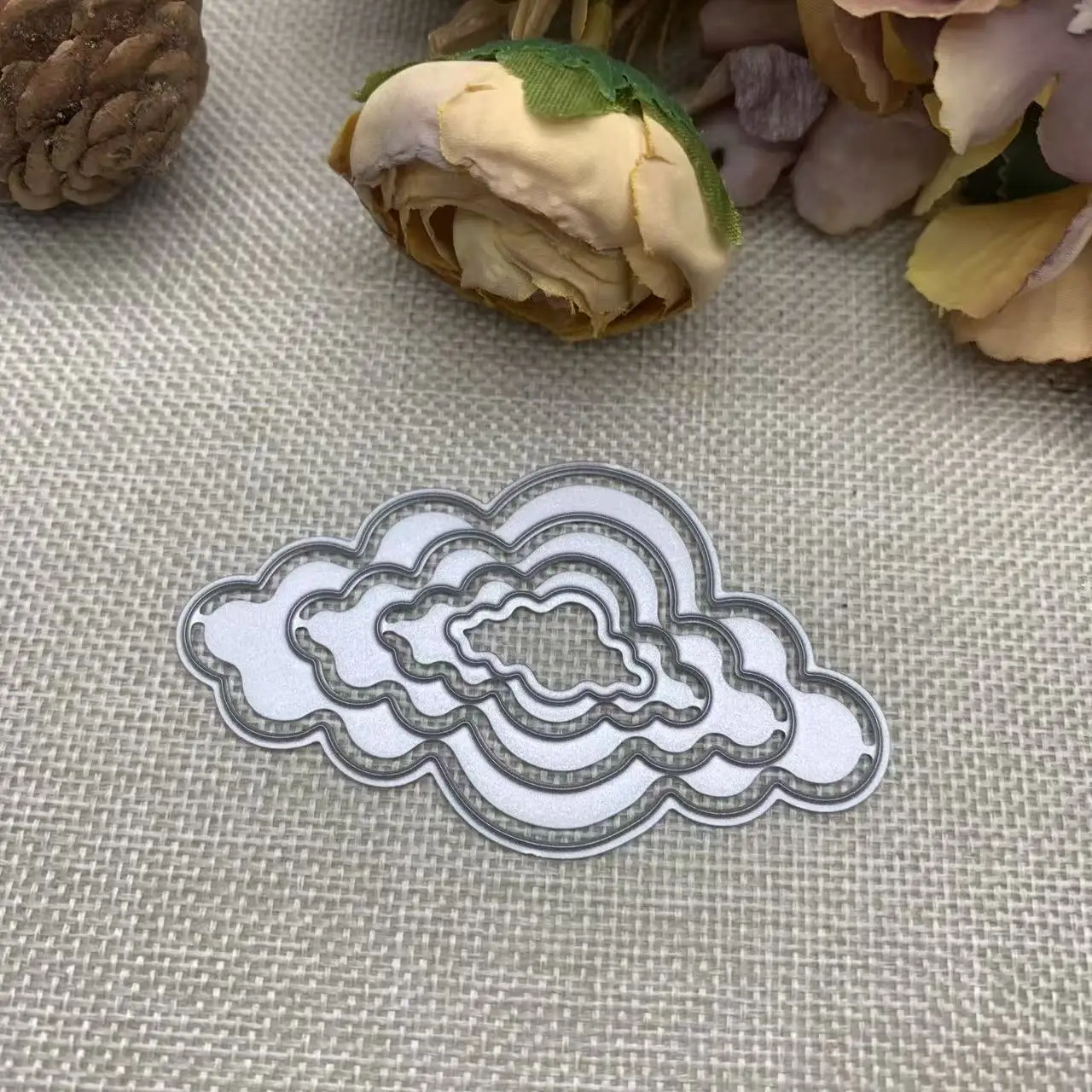 Nested Cloud Frame Metal Cutting Dies DIY Scrapbook Card Making Embossing Craft Die Cut Stencil