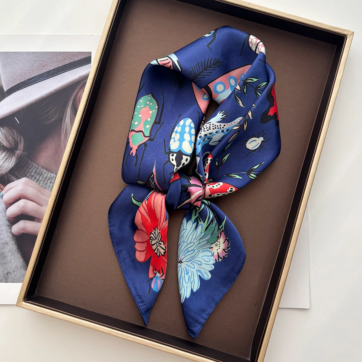 Weiche Fleck Schmetterling Drucken Quadrat Schal Für Frauen Elegante Damen Hijab Halstuch Schal Luxus Imitation Seide Schals – Detail 6