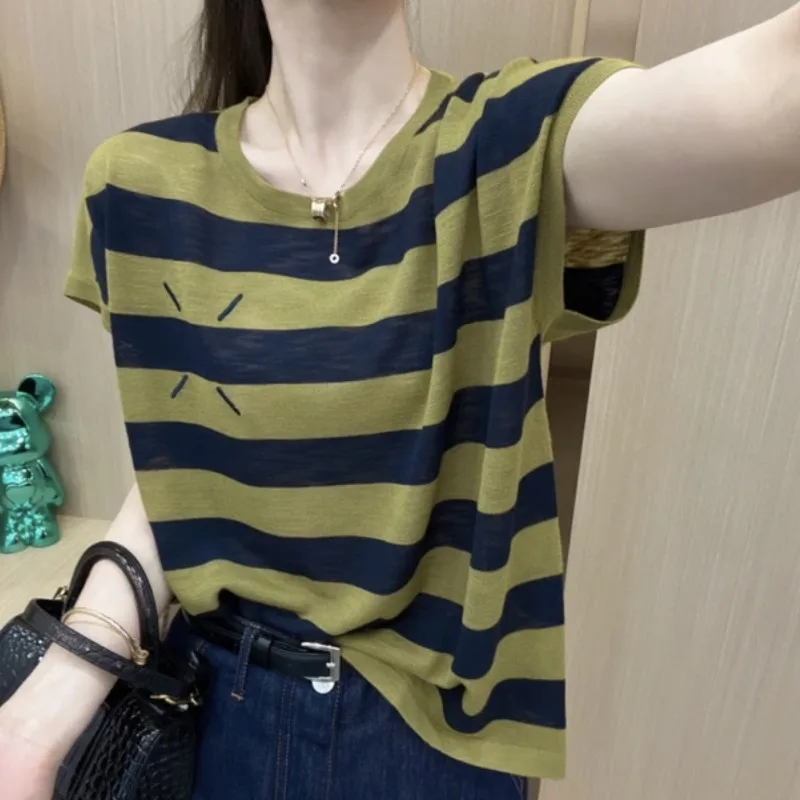 Simple Casual Summer Thin T-Shirts Women Round Neck Ice Silk Fabric Contrast Color Striped Screw Thread Short Sleeve Loose Tops