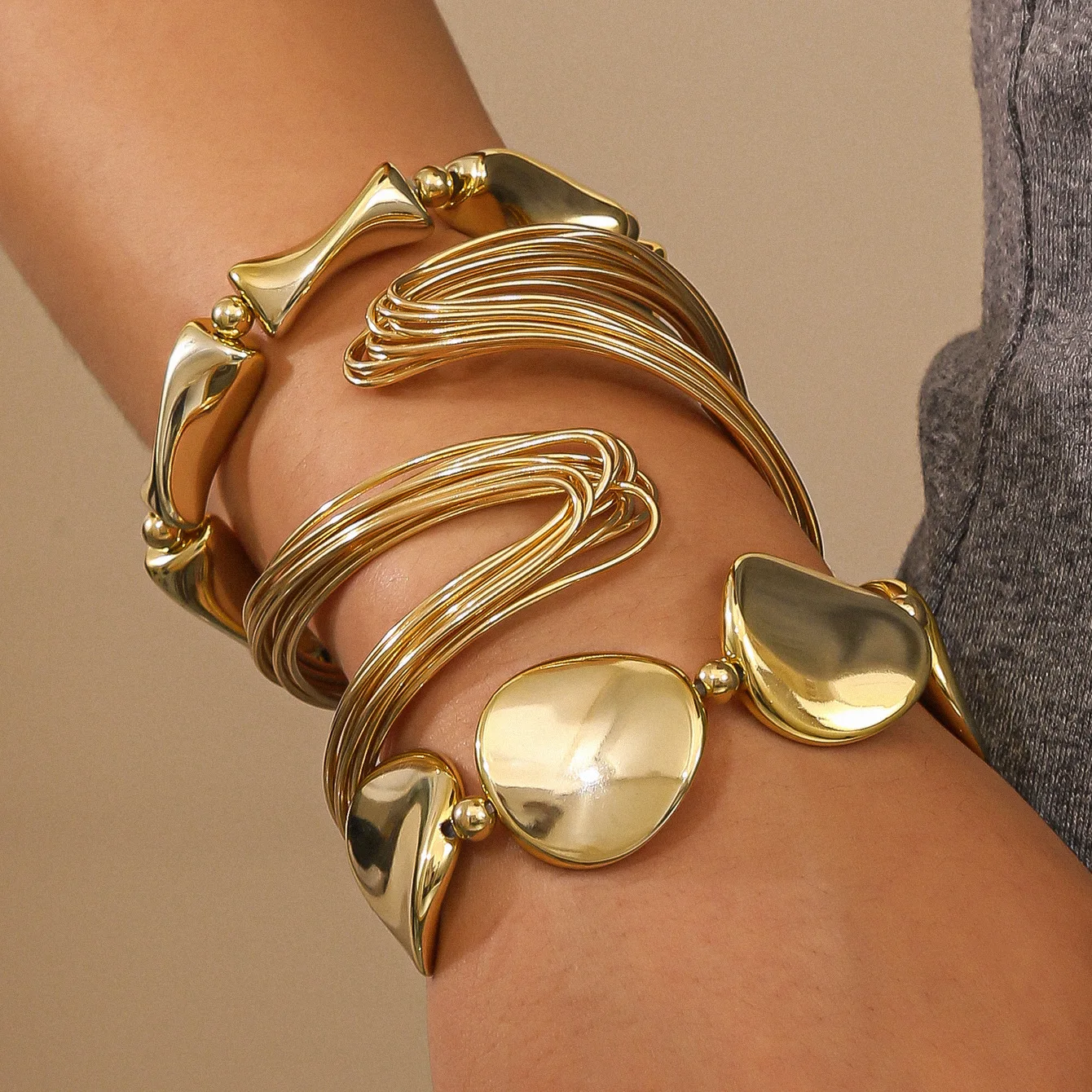 3 Pcs/set Geometric Twisted Lines Irregular Shaped Open Cuff Bracelet and Bangle Set for Women Punk Exaggerated Style Accessor