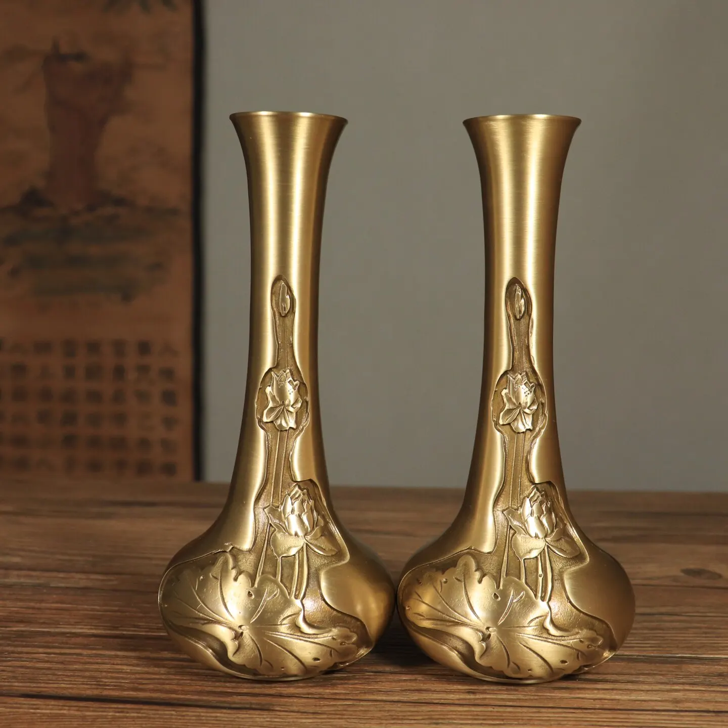 Antique Solid Copper Lotus Vase Exquisite Carving Craft Chinese Home Decor For Living Room Entrance