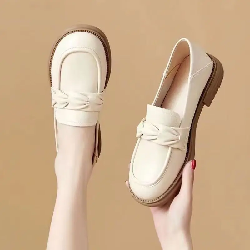 

Autumn Women's Small Leather Shoes Thick Soled Vulcanized Shoes Women's Casual Shoes