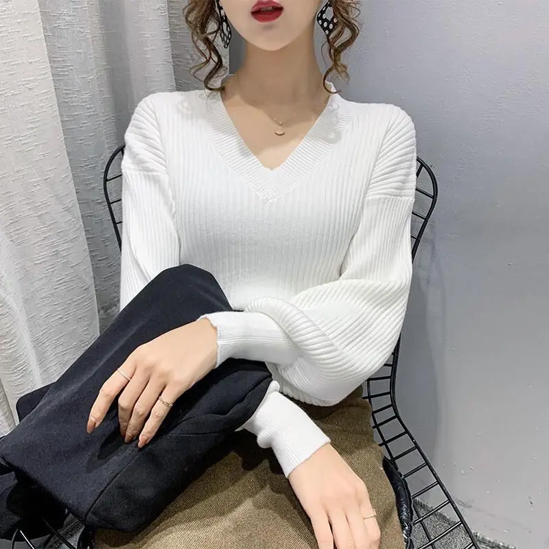 Autumn Winter Trend Women\'s Clothing Solid Color V-Neck Knitted Pullovers All-match Fashion Long Sleeve Slim Sweaters for Female