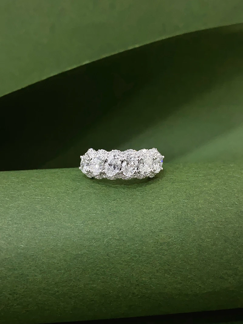 LUOWEND 100% 18K White Gold Rings Luxury Oval Cut Shape Real Natural Diamond Engagement Ring for Women High Party Jewelry