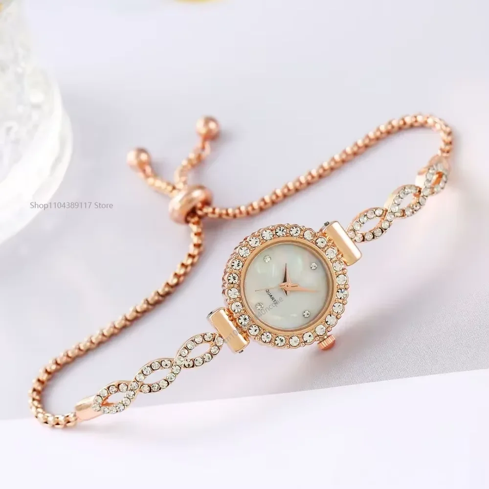 Damesarmband Dameshorloge Gouden Relojes Kleine wijzerplaat Quartz Vrije tijd Populair polshorloge Uur Vrouwelijke dames Elegante relogio klok