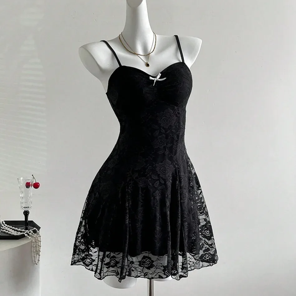 Sommerliches Neues Mini-Kleid mit Spaghettiträgern, Rüschen, Korsett, Rückenfreiem Design, Bandage, Spitze, Stufenrock, Rüschenkleid, Club-Party-Sexy-Kleid, Weißes Kleid – Detail 17