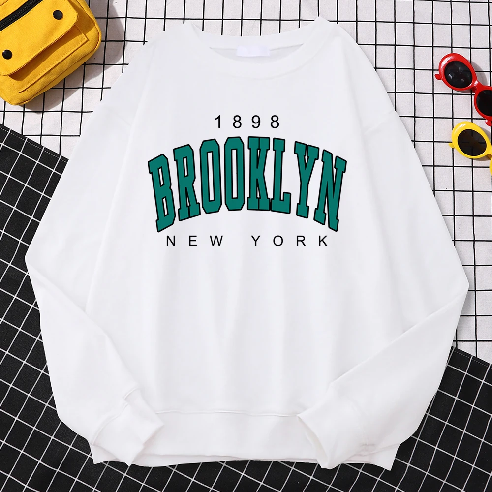 Autumn Kawaii Womens Sweatshirts 1898 Brooklyn New York Print Hoodies Crewneck Fleece Pullovers Loose Warm Female Streetwear