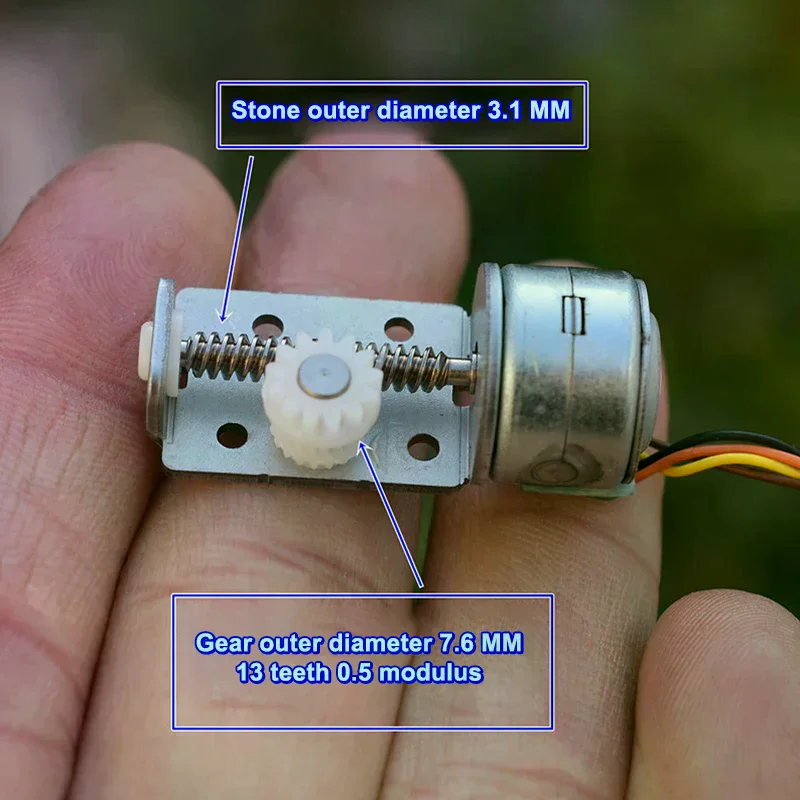 1pc Stepping Motor Linear Screw Shaft Rod Block 13 Teeth Plastic Gear DIY Camera Monitor 15mm 2-phase 4-wire Stepper Motor