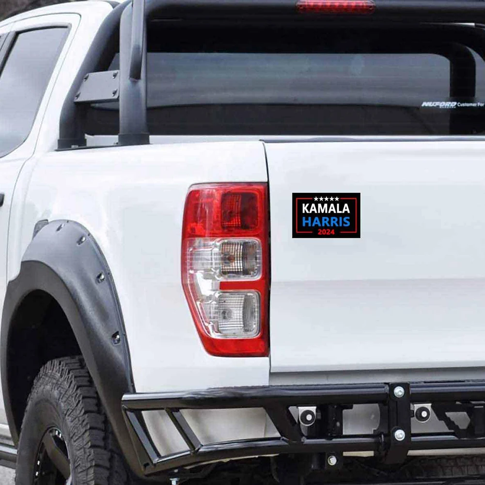 10 قطعة 2024 ملصقات حملة الرئيس تنوعا هاريس مصد للكمبيوتر المحمول الشارات هاريس ملصقات السيارات للسيارات شاحنة الثلاجة