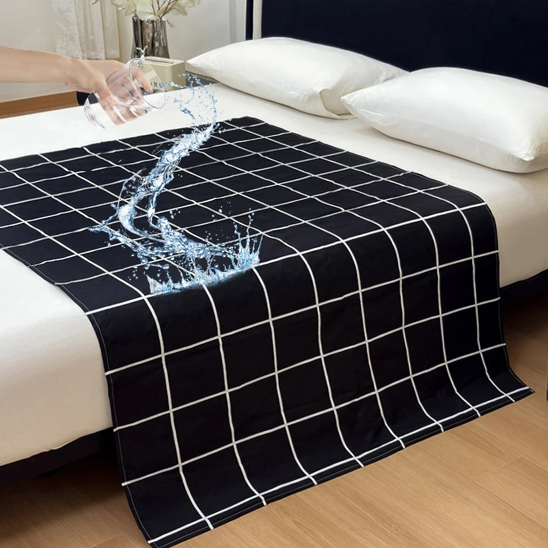 Waterproof Pad , Comfortable Waterproof and Washable Baby and Elderly Mattresses Soft and Skin Friendly Baby Bedding Mat Cussion