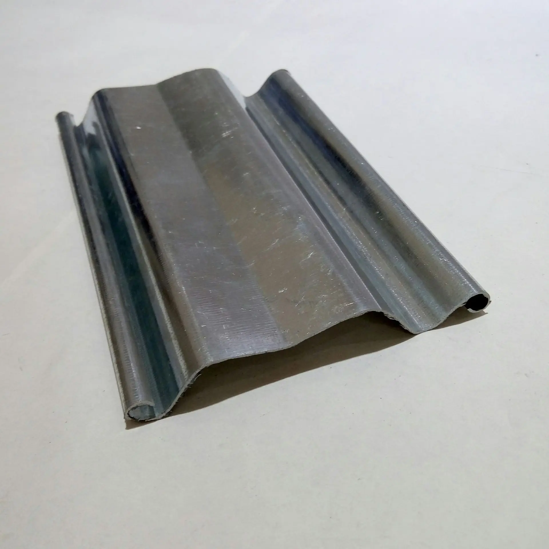 Foshan Rolling Gate Factory Galvanized 82 Arc/Wave Rolling Gate Sheet, Rolling Gate Sheet