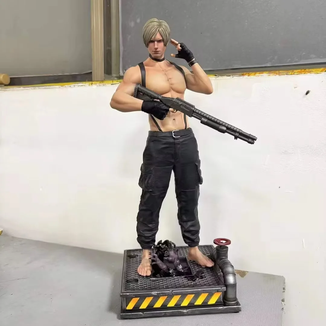 

32cm Hot Leon Scott Kennedy Anime Figure Resident Evil Game GK Statue Figurine Model Doll Collection Desktop Decoration Toy Gift