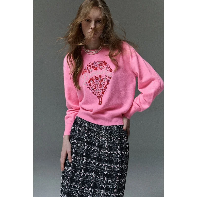 

Тяжелый шерстяной вязаный свитер с вышивкой, круглый, универсальный, маленький, вязаный, шерстяной, корейский, длинный, с буквенным принтом, для поездок на работу, универсальный, маленький, вязаный, длинный...