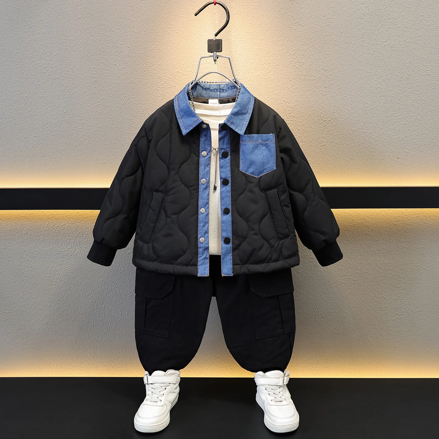 

Thiened Fce Cotton Jaet for Boys Warm Lightweight Autumn Winter Coat with kets Stand Fit Home Wear Waterproof