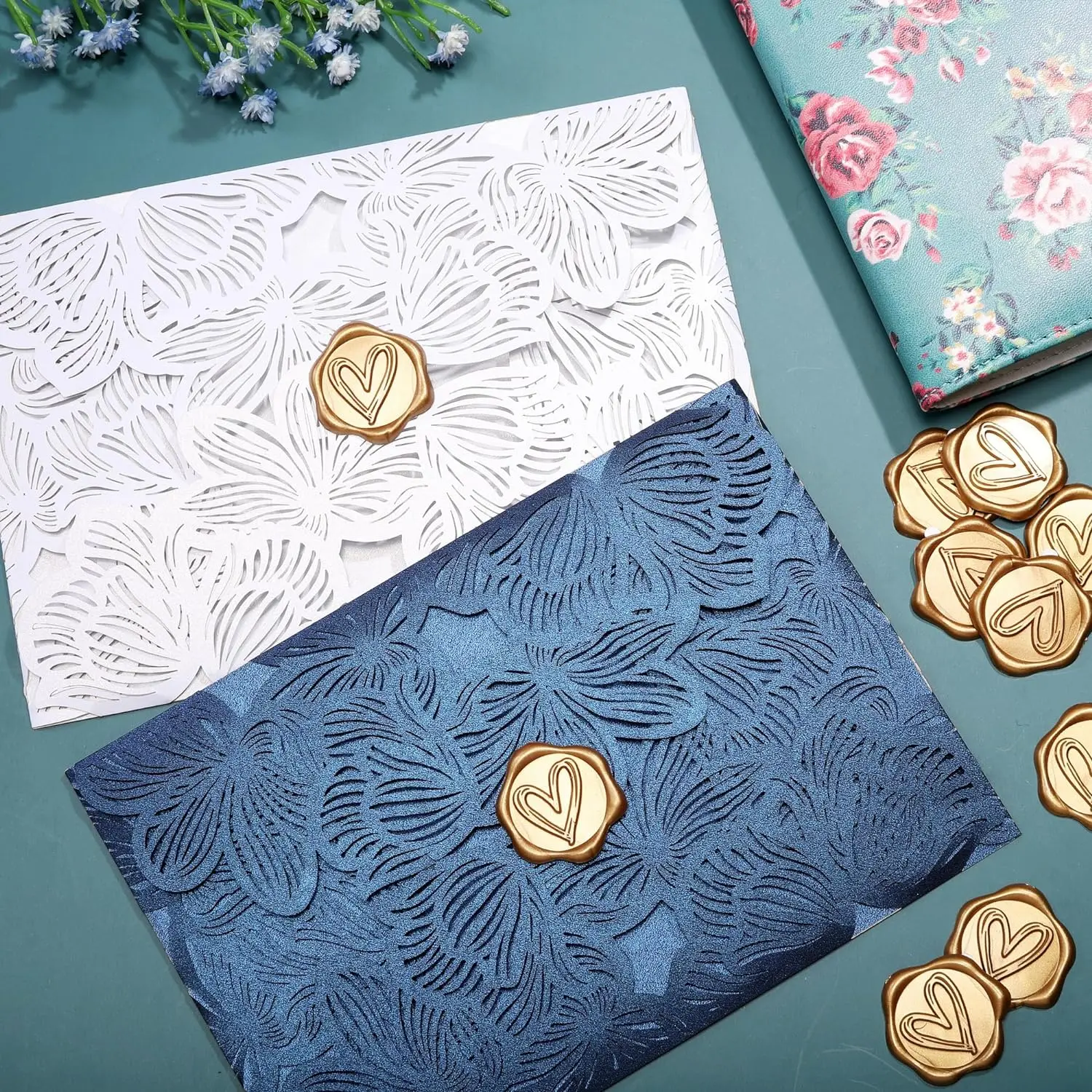 50/100pcs Heart Wax Seal Stickers, Envelope Seal Stickers Envelope Seals Self Adhesive Gold Stickers for Wedding Party Birthday