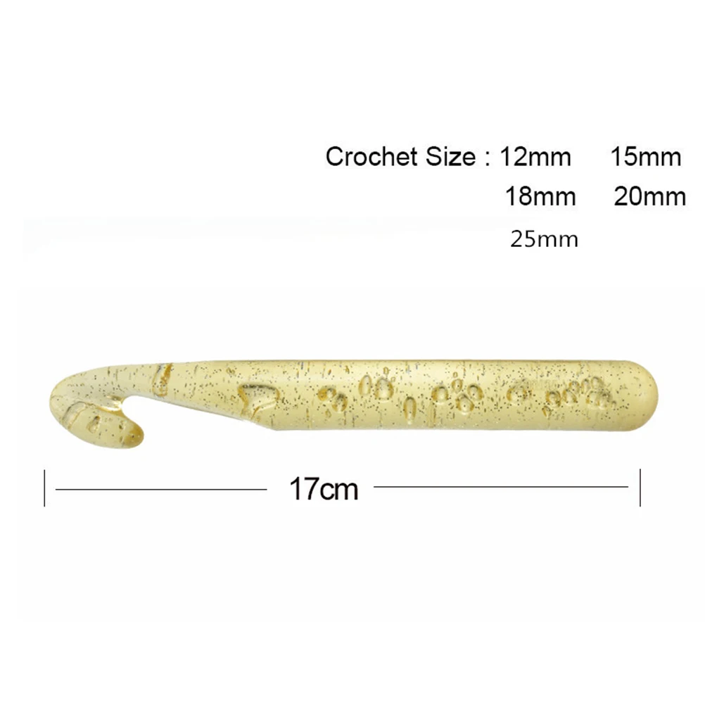 

5Pcs Plastic Crochet Hooks Set Thick Line Carpet Needle Tools Easy Carry Non-Deform for Handmade Rugs Cushions Gift Idea