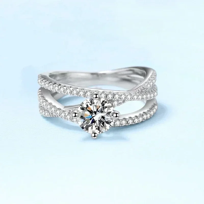 

Wedding Jewelry Platinum PT950 Cross Winding Diamond VVS1 D Color 1CT Moissanite Round Sparkling Luxury New Style Ring for Women