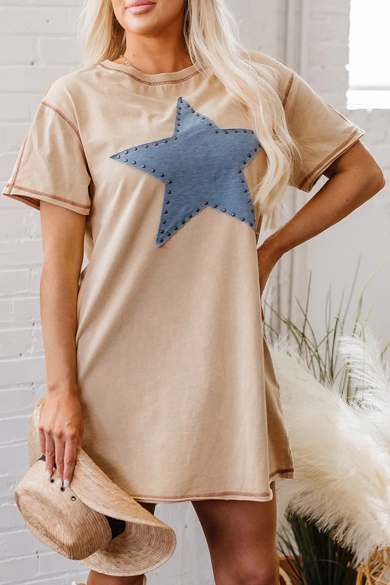 

Star Patch Chic Khaki T-shirt Dress 2025 New Round Neck Short Sleeve Straight Summer Dress Cotton Fashion Woman Clothing