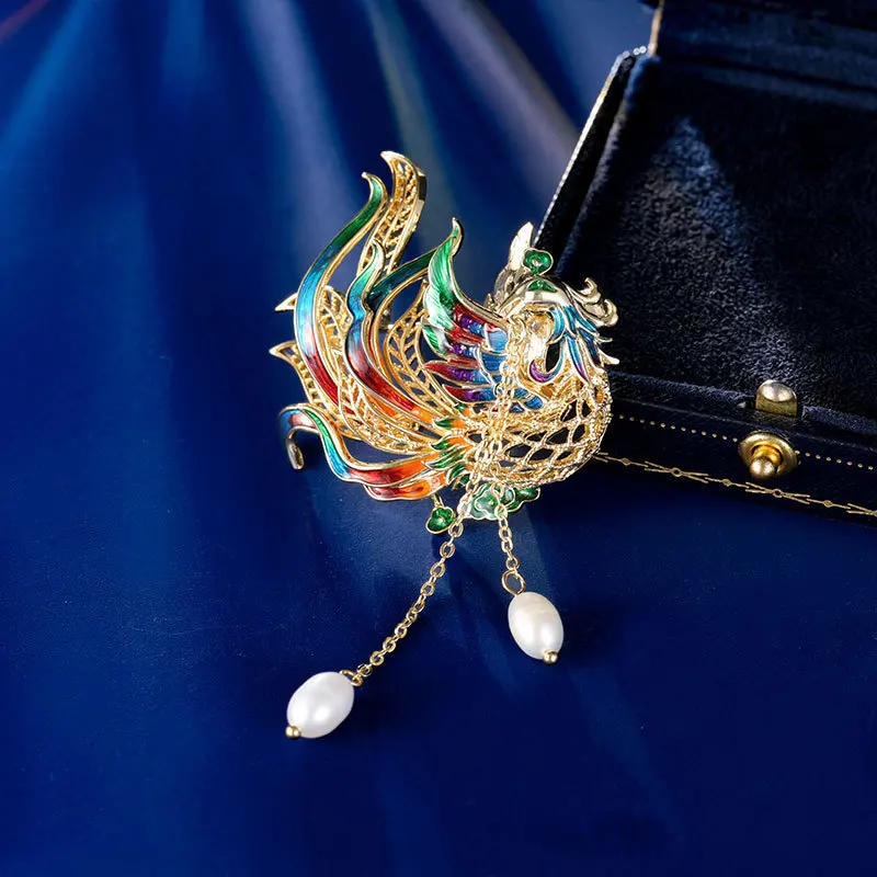 Vintage Colored Enamel Peacock Brooches for Women Ethnic Temperament Hollow Feather Pearl Tassel Pin Party Banquet Jewelry Gifts