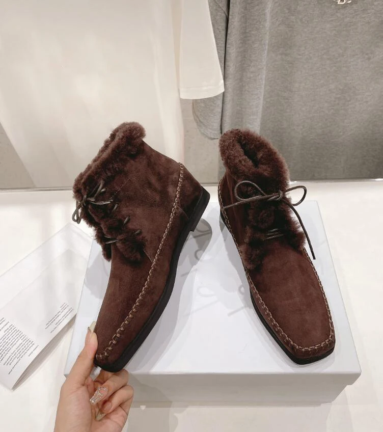 Plush Wool Stunning Deer Skin Short Boots Moccasin Shoes Lace Up High Top Sewing Brown Black Warm Winter Leisure Fashion Shoe