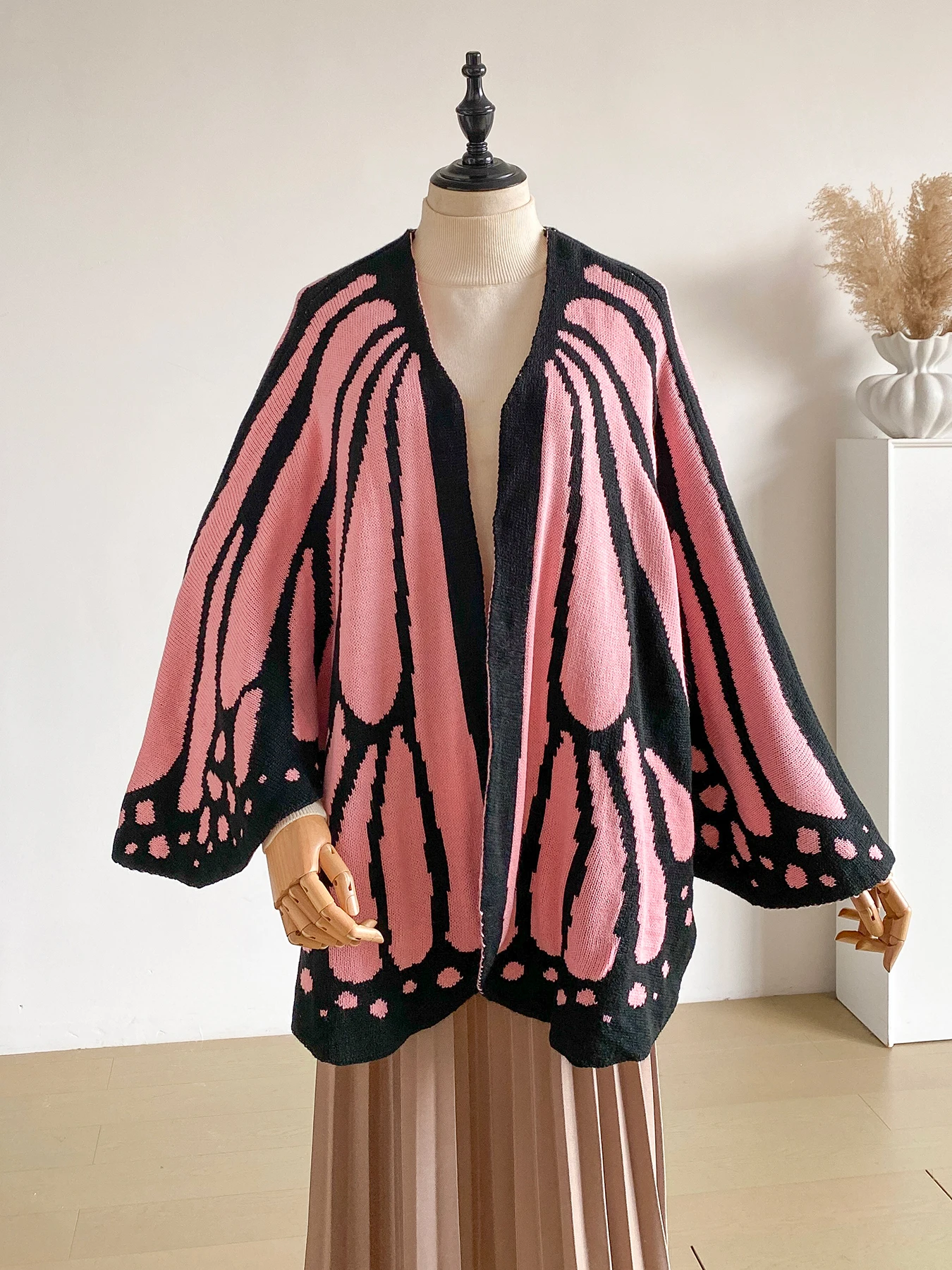 Women Butterfly Wing Knit Poncho Cape, Stylish Wool‑Blend Open Front Shawl, Loose Oversized Warm Wrap Coat for Autumn Winter