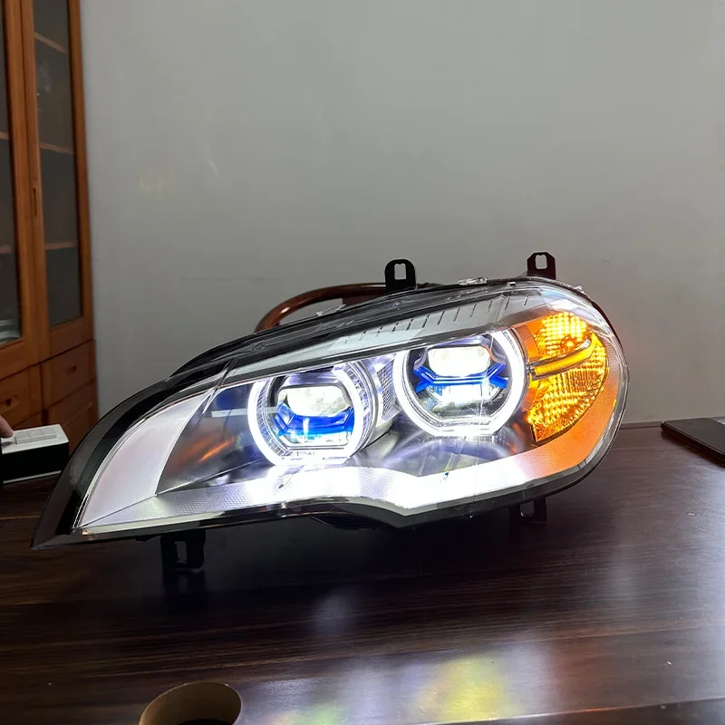 Suitable for 07-13 BMW X5 headlight assembly E70 old retrofit new xenon laser lens LED daily