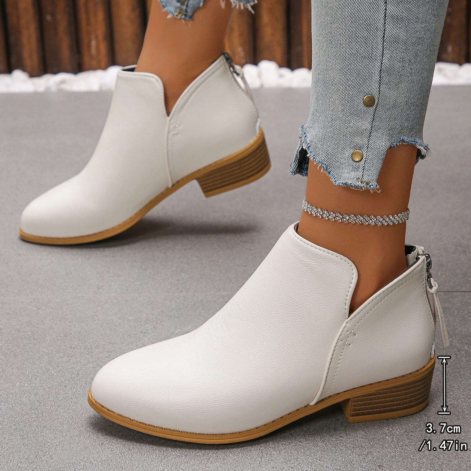 

Autumn and Winter Large Size Women's Shoes British Style Pointed Toe Casual Back Zipper Low Heel Thick Heel Single Shoes