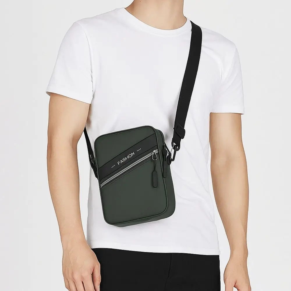 

Fashion Single Shoulder Men's Shoulder Bag PU Waterproof Man Messenger Bag Large Capacity Zipper Male Crossbody Bag Outdoor