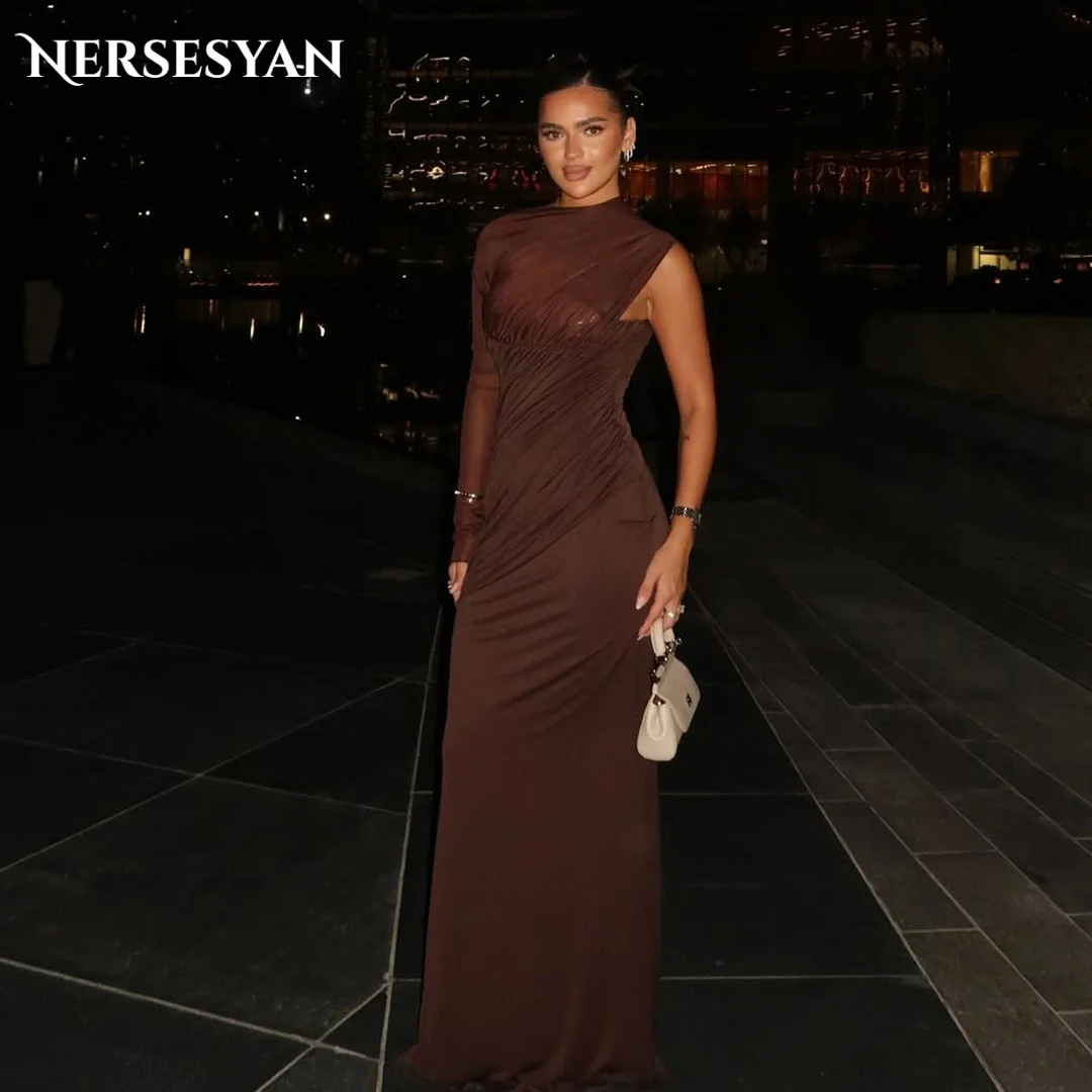 

Nersesyan Chocolate Luxury Mermaid Evening Dresses One Shoulder Pleated Formal Dress Bodycon Arabia Women Party Gowns Customized