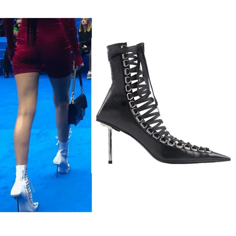 

Черные летние ботильоны на шнуровке с острым носком, сексуальные ботинки на шпильке с вырезами и боковой молнией, модные ботинки на высоком каблуке в стиле панк