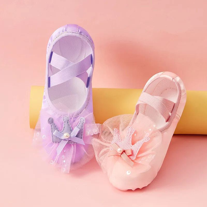 

Children's Dance Shoe Soft Sole Practicing Cat Claw Satin Flower Lace Ballet Body Yoga Girl Indoor Gymnastics Princess Shoes