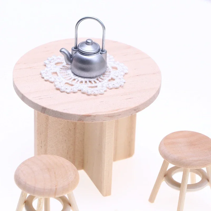 Juego de muebles para casa de muñecas en miniatura 1/12; Juego de mesa de comedor, sillas y taburetes para decoración del hogar de muñecas, colección de juguetes