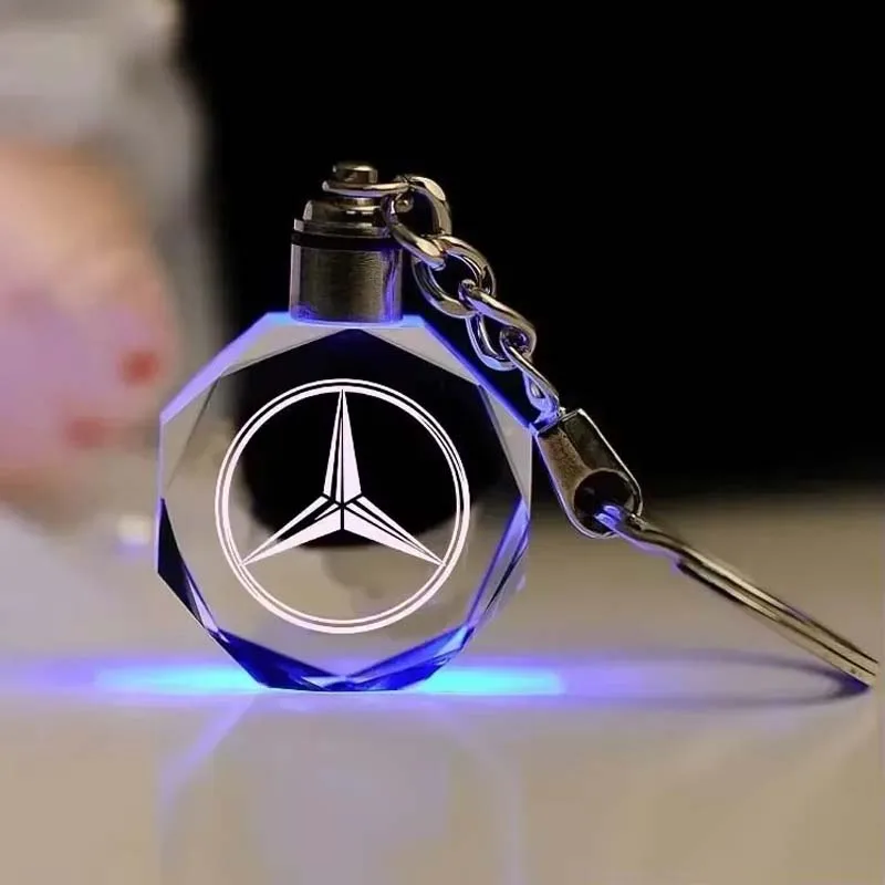 Car LED Keyring Crystal Pendant Key Chain Decoration For Mercedes Benz W205 W212 W204 W213 W203 W222 W211 Keychain Accessories