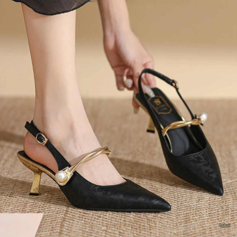 

Summer Fashion New Pointed Toe Pearl Shoes Women Sexy Women Sandals High Heels Banquet Women's Shoes